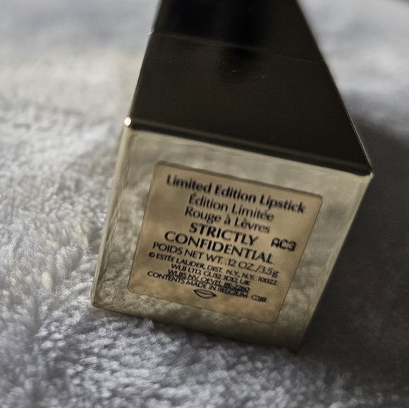 Estée Lauder Pure Color Strictly Confidential Lipstick BRAND NEW Full Size - Picture 4 of 4